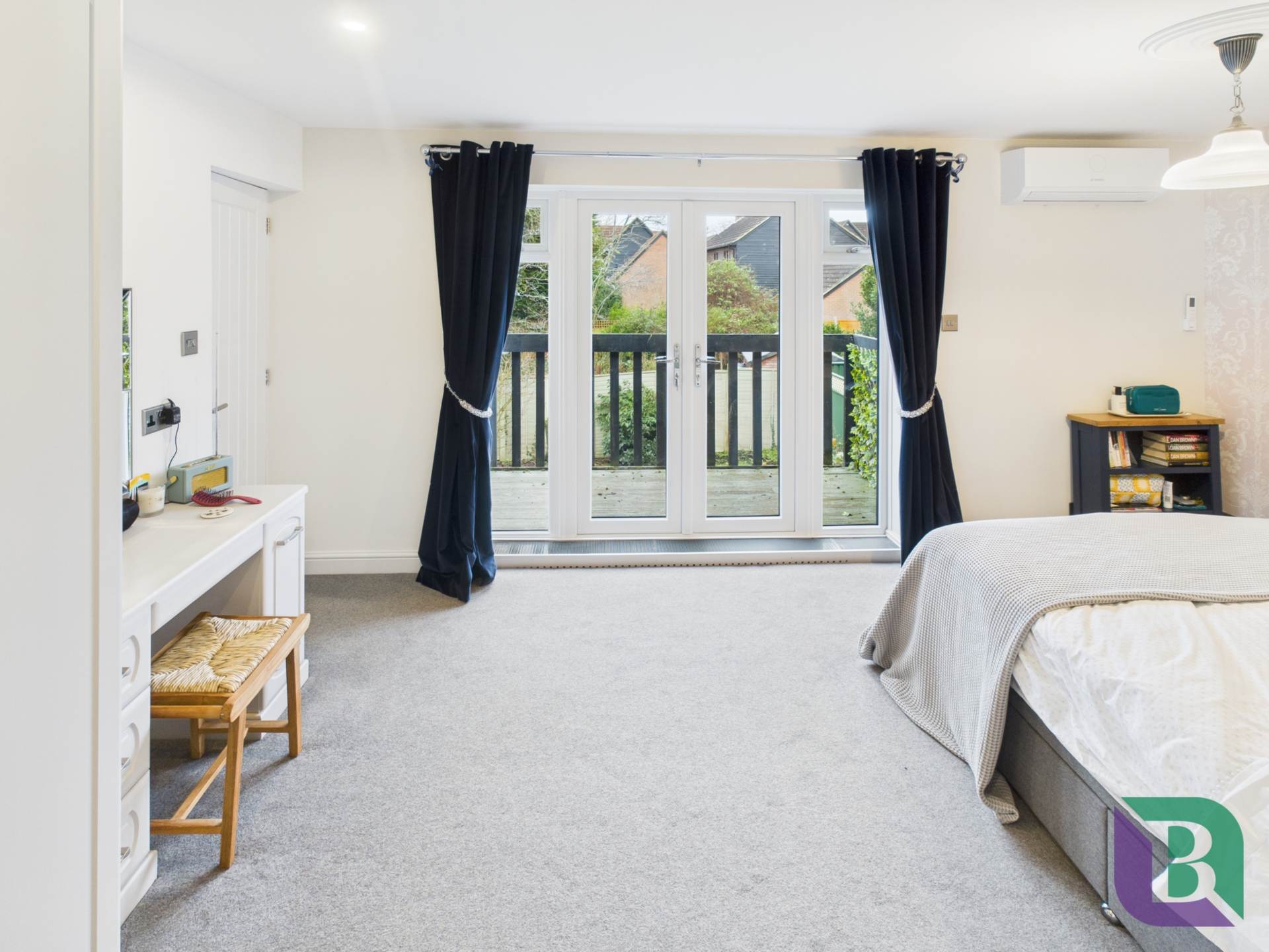 Woad Lane, Great Linford, Image 13