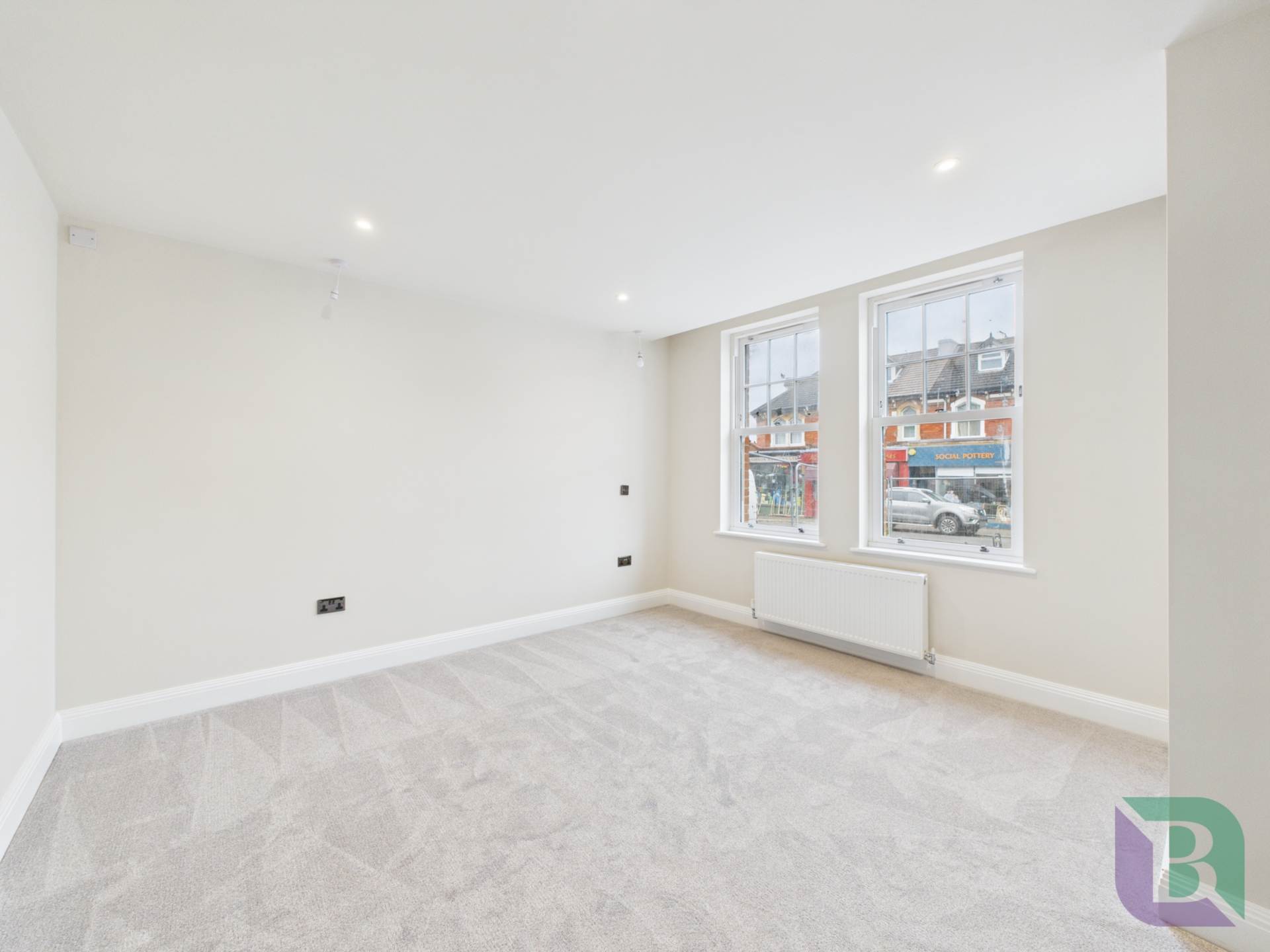 High Street, Woburn Sands, Image 8