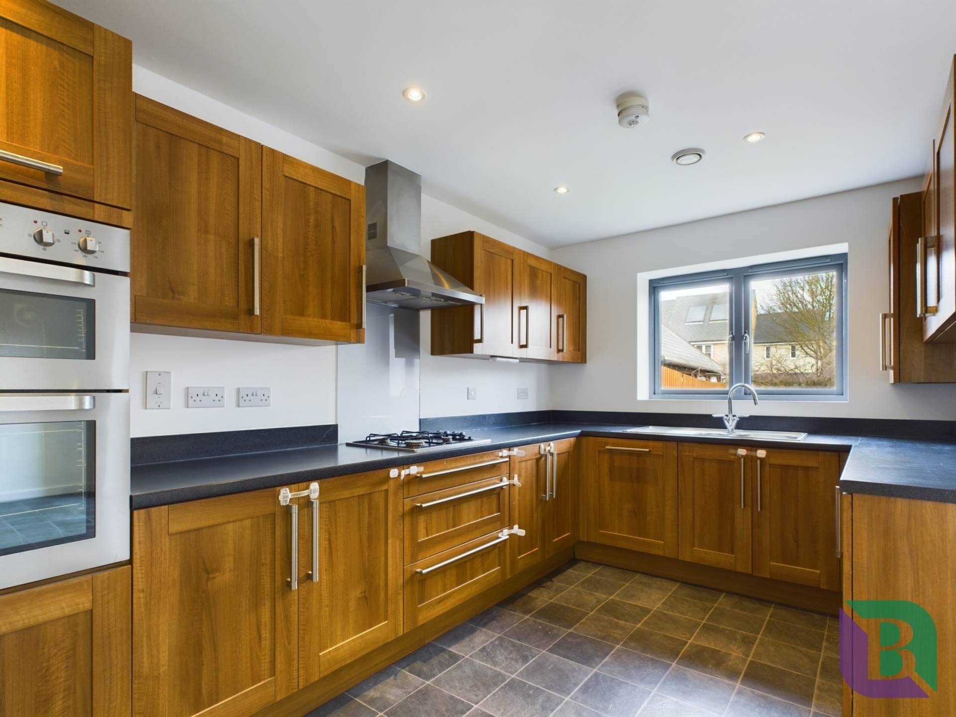 Fen Street, Brooklands, Image 3