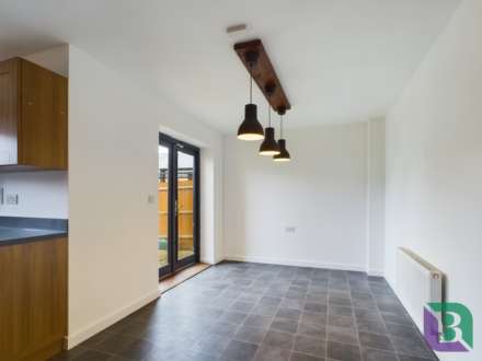 Fen Street, Brooklands, Image 4