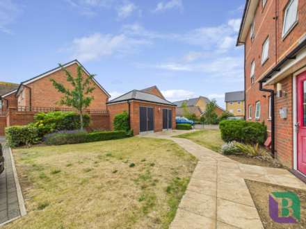Vanguard Circle, Brooklands, Image 10