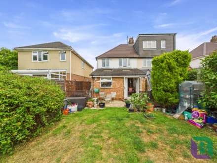Simpson Road, Bletchley, Image 10