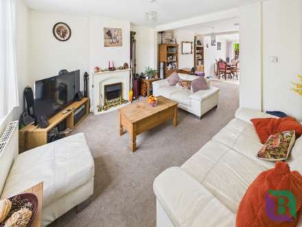 Simpson Road, Bletchley, Image 2