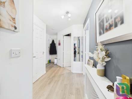 Cable Crescent, Woburn Sands, Image 7