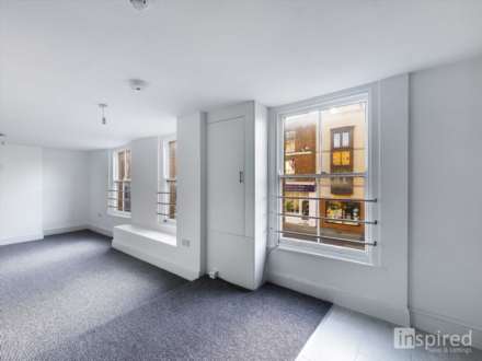 High Street, Newport Pagnell, Image 3