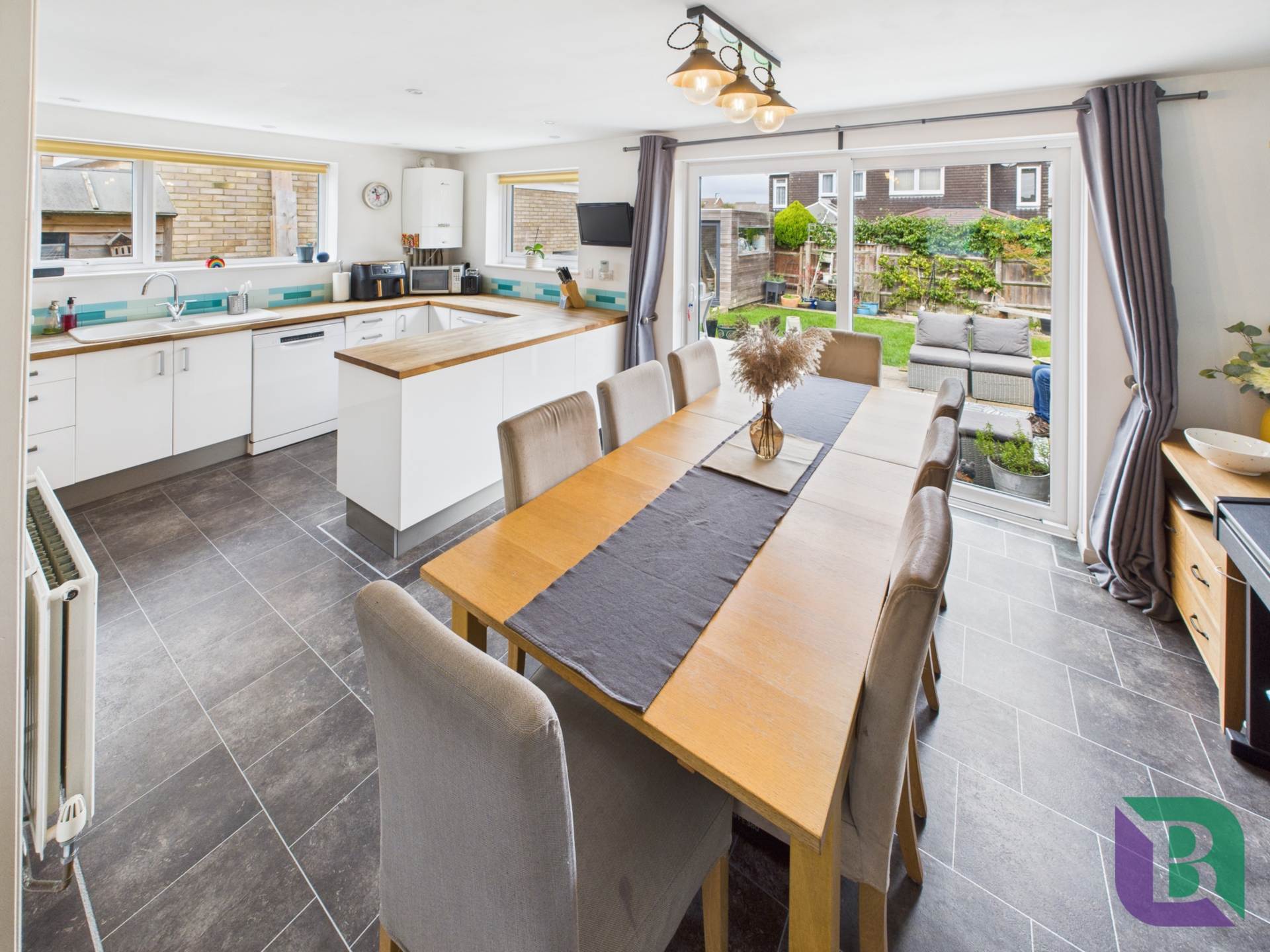 Elm Grove, Woburn Sands, Image 3