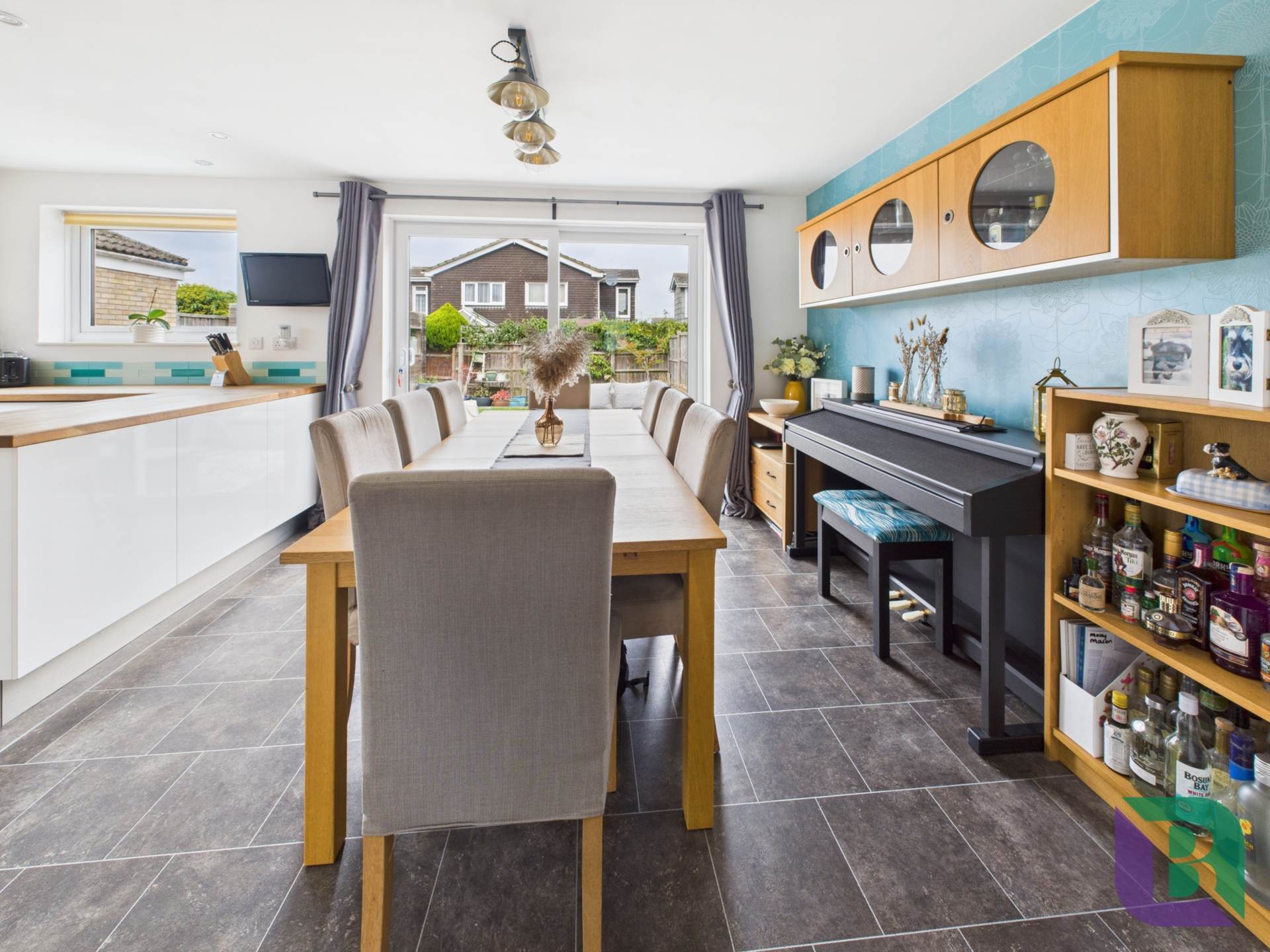 Elm Grove, Woburn Sands, Image 8
