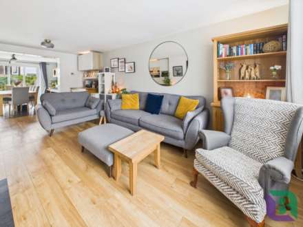 Elm Grove, Woburn Sands, Image 2