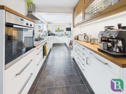 Elm Grove, Woburn Sands, Image 4