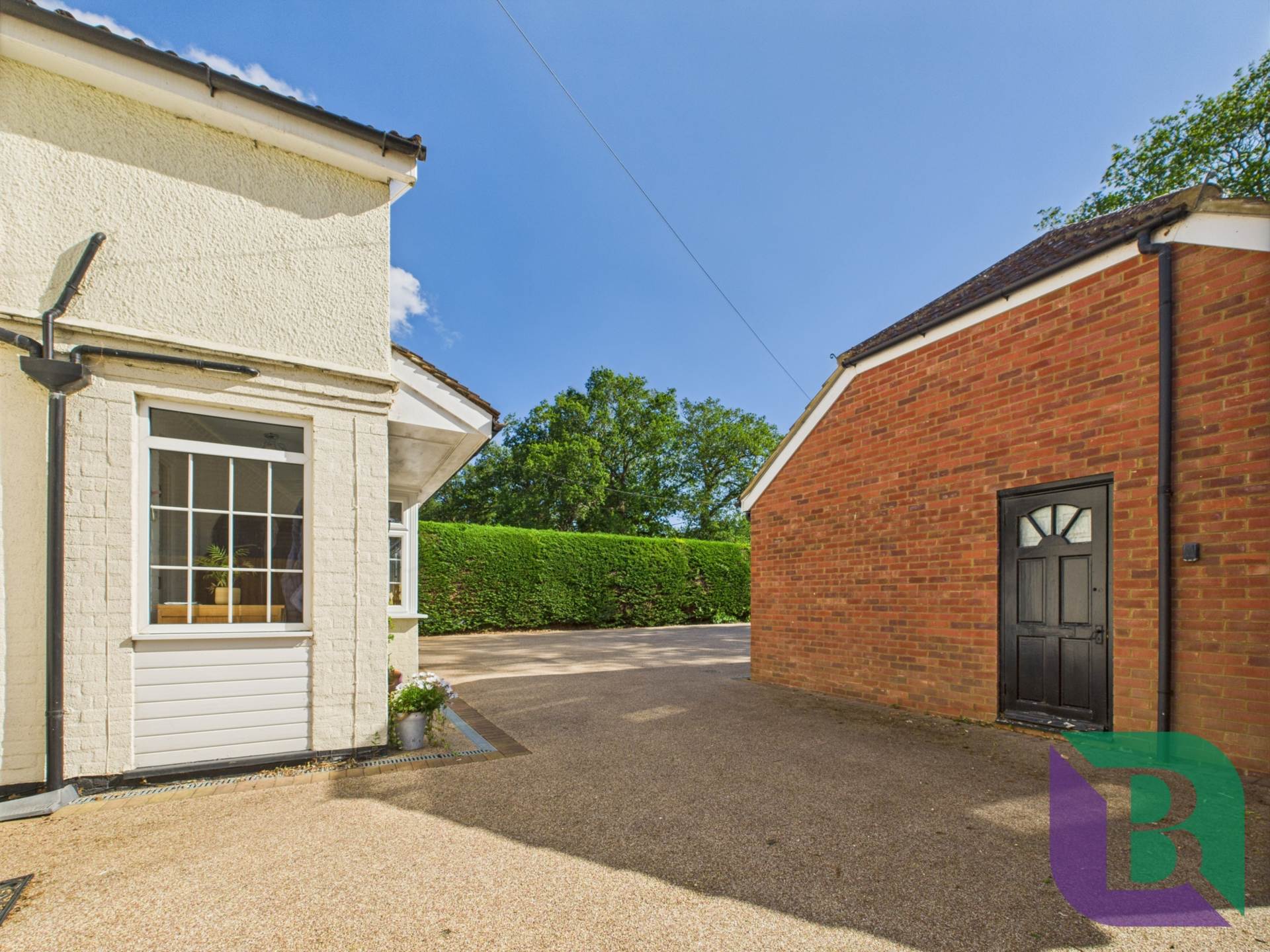 Newport Road, Woburn Sands, Image 34