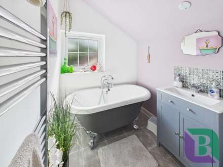 Newport Road, Woburn Sands, Image 15