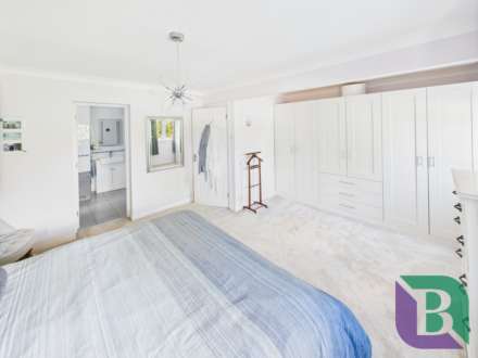 Newport Road, Woburn Sands, Image 21