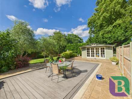 Newport Road, Woburn Sands, Image 29