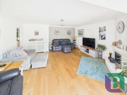 Newport Road, Woburn Sands, Image 4