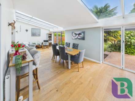 Newport Road, Woburn Sands, Image 6
