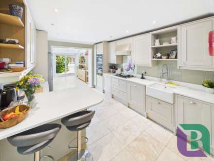 Newport Road, Woburn Sands, Image 8
