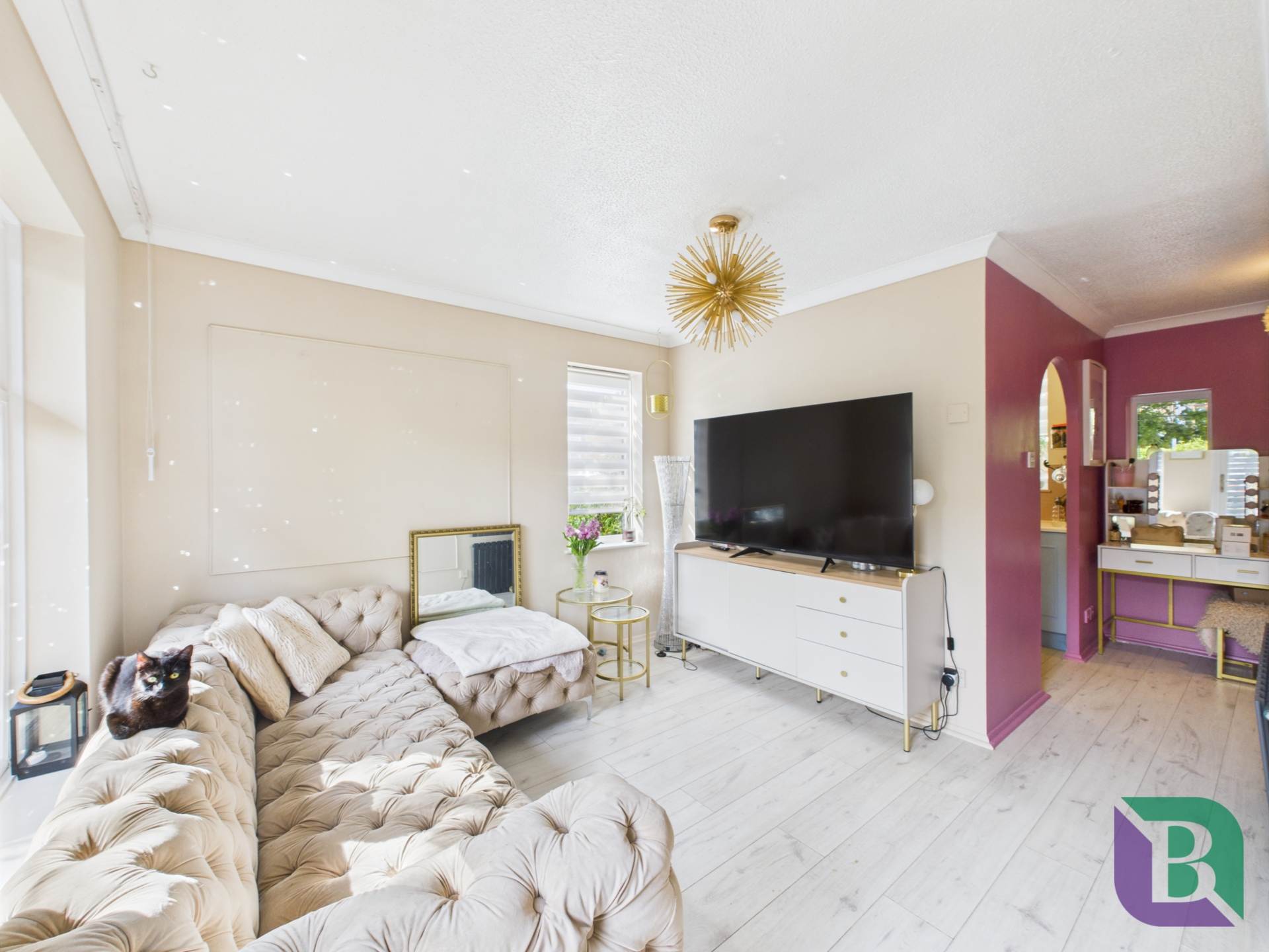 Upton Grove, Shenley Lodge, Image 3