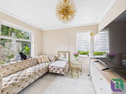 Upton Grove, Shenley Lodge, Image 12