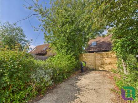 Upton Grove, Shenley Lodge, Image 17