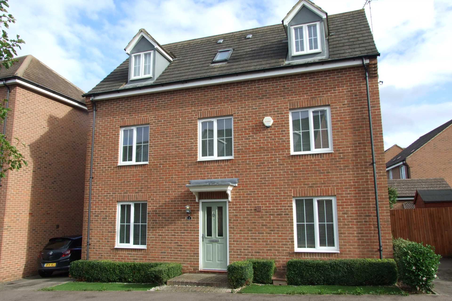 Sturdy Lane, Woburn Sands, Image 2