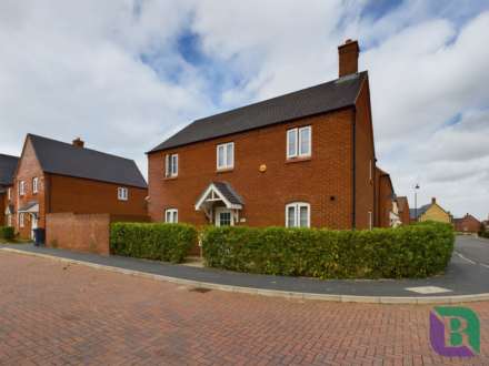 Blackhorse Drive, Old Stratford, Image 1