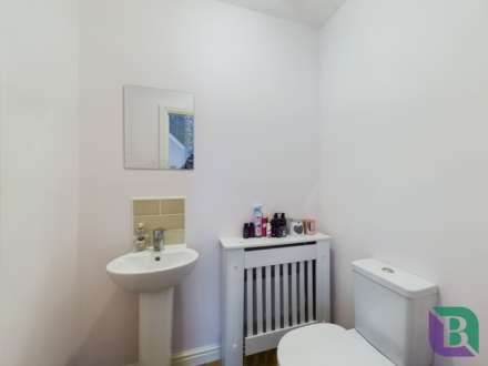 Blackhorse Drive, Old Stratford, Image 11