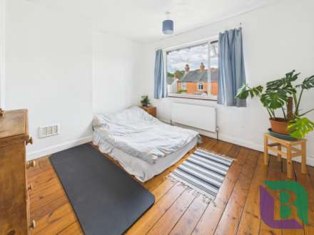 Wood Street, Woburn Sands, Image 15