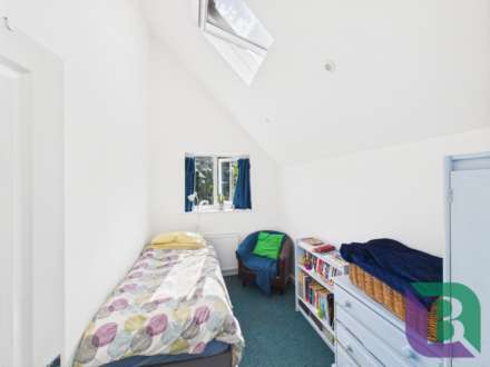 Wood Street, Woburn Sands, Image 17