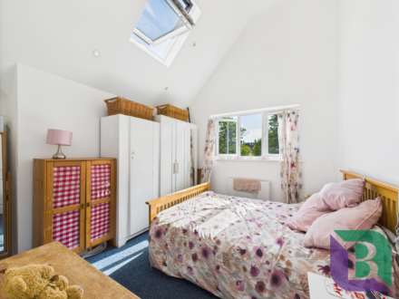 Wood Street, Woburn Sands, Image 18