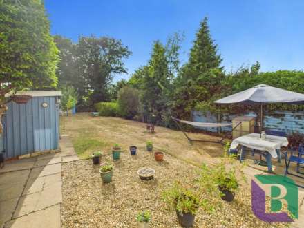 Wood Street, Woburn Sands, Image 9