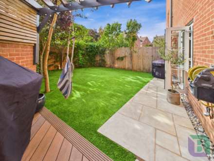Summerlin Drive, Milton Keynes, Image 16