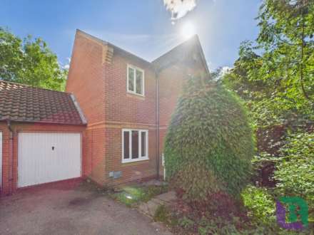 Orpington Grove, Shenley Brook End