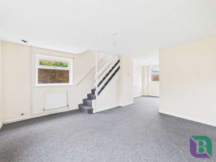 Mersey Close, Bletchley, Image 2