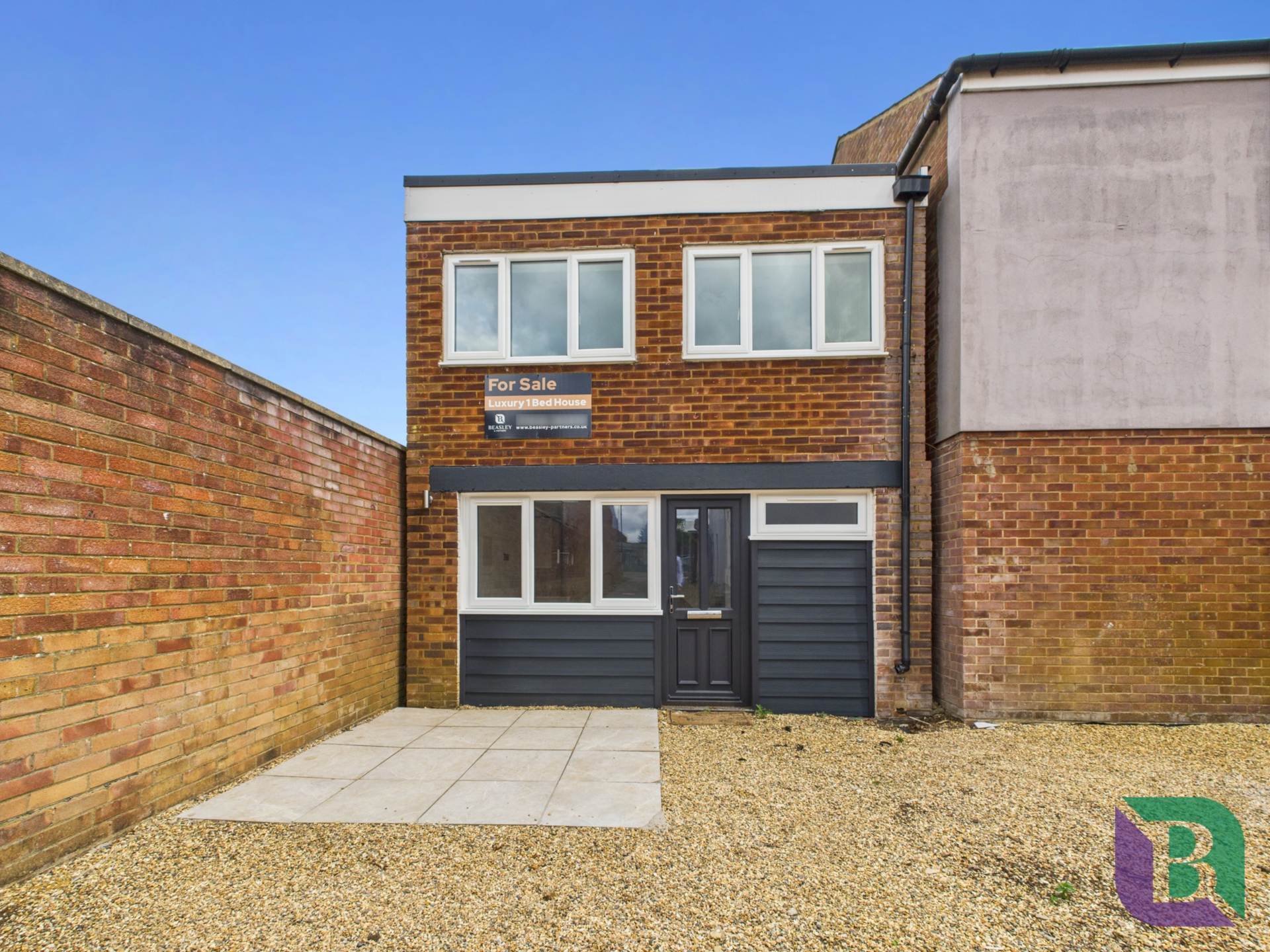 High Street, Woburn Sands, Image 1