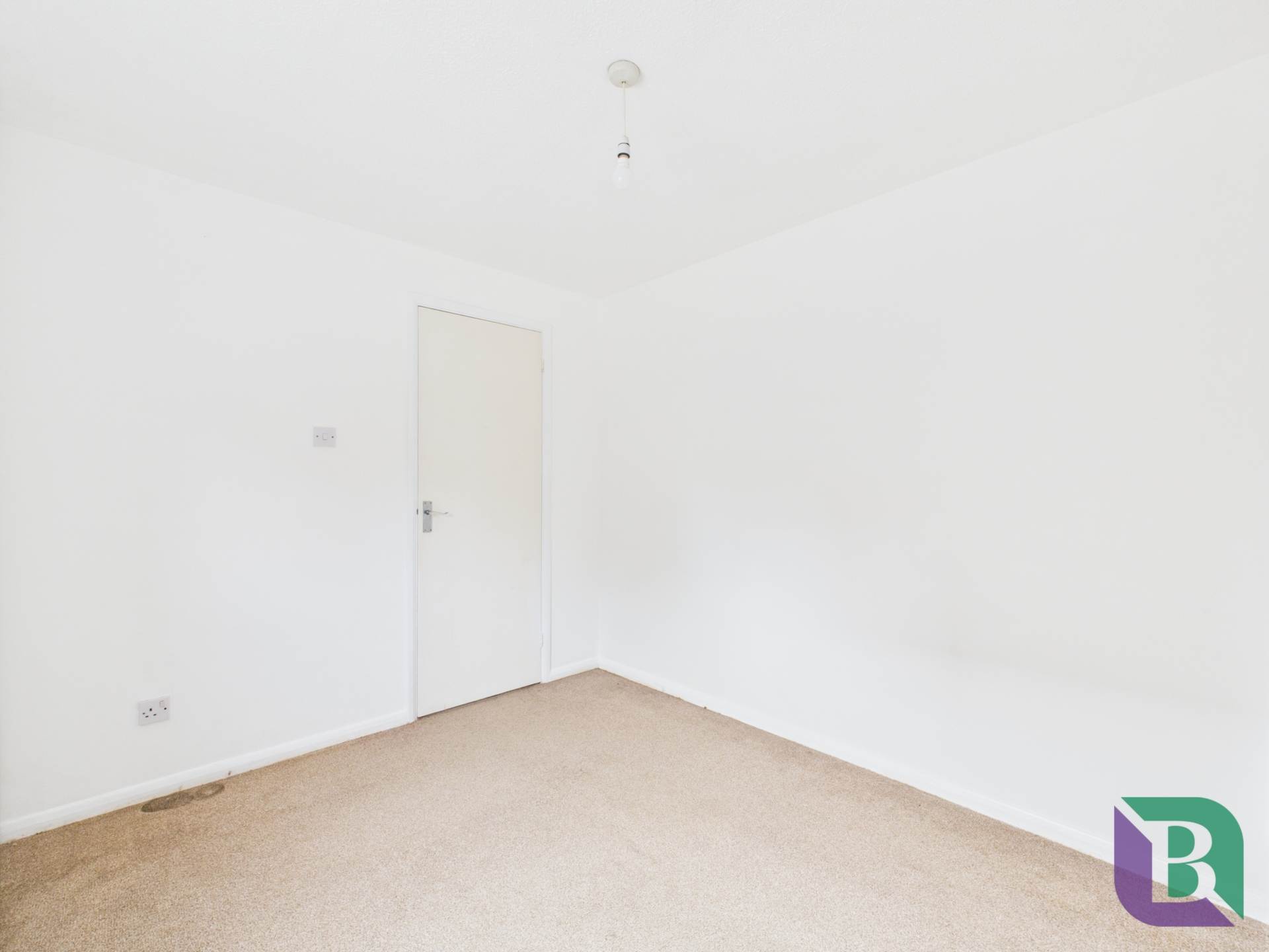 Spearmint Close, Walnut Tree, Image 7