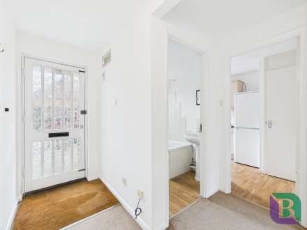 Spearmint Close, Walnut Tree, Image 4