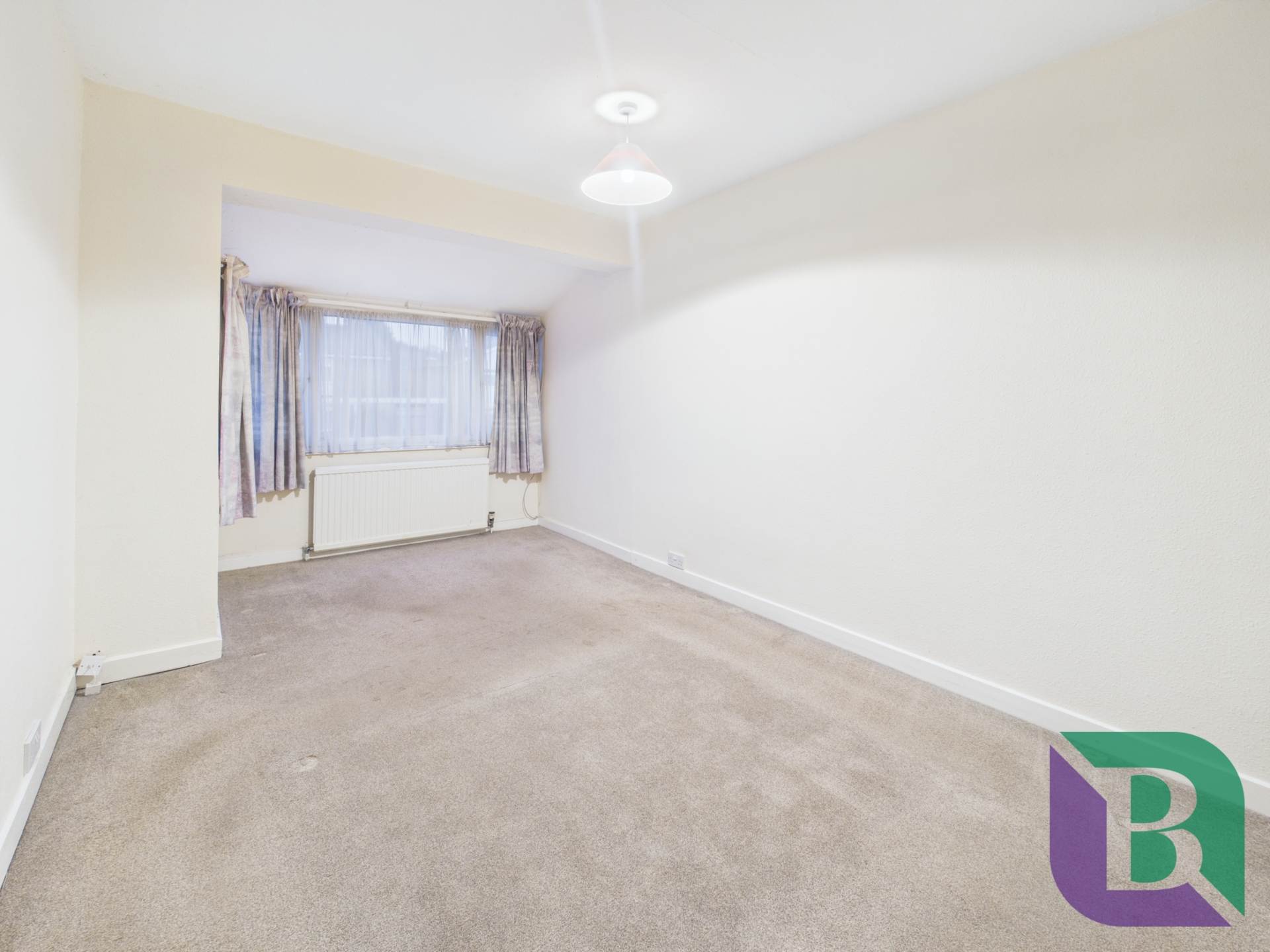 Vicarage Street, Woburn Sands, Image 9