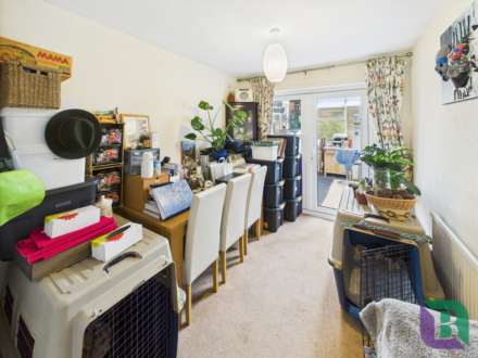 Vicarage Street, Woburn Sands, Image 4