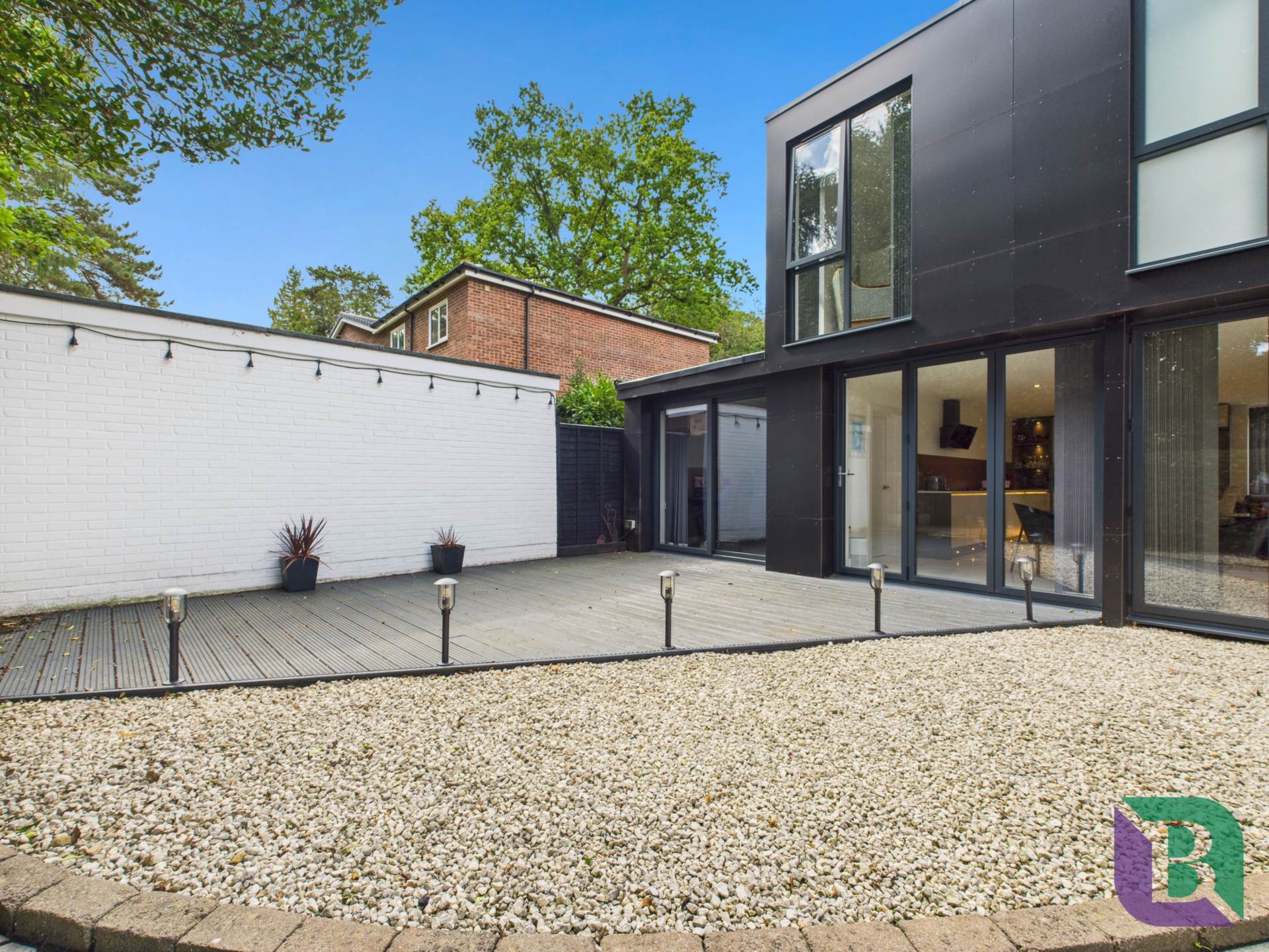 Church Road, Aspley Heath, Image 35