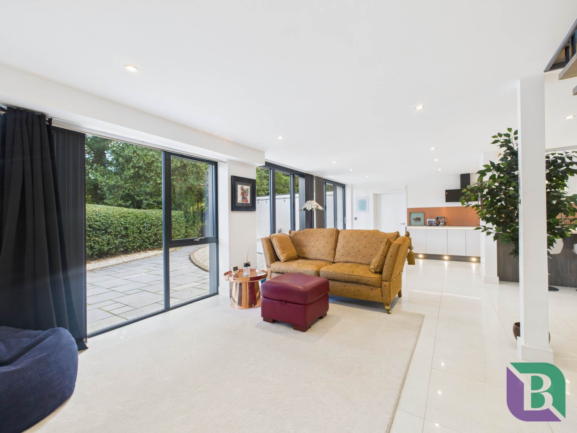 Church Road, Aspley Heath, Image 8