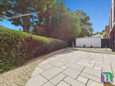 Church Road, Aspley Heath, Image 34