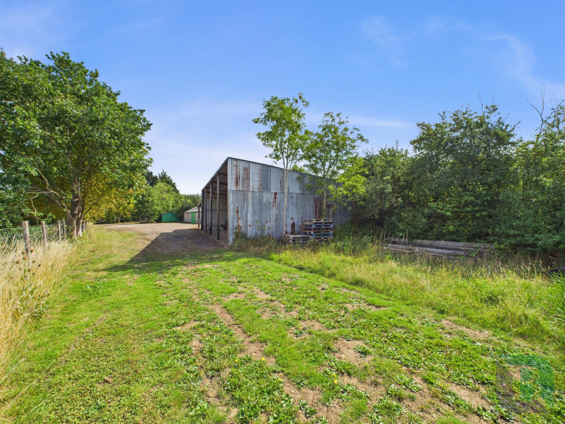 Salford Road, Milton Keynes, Image 5