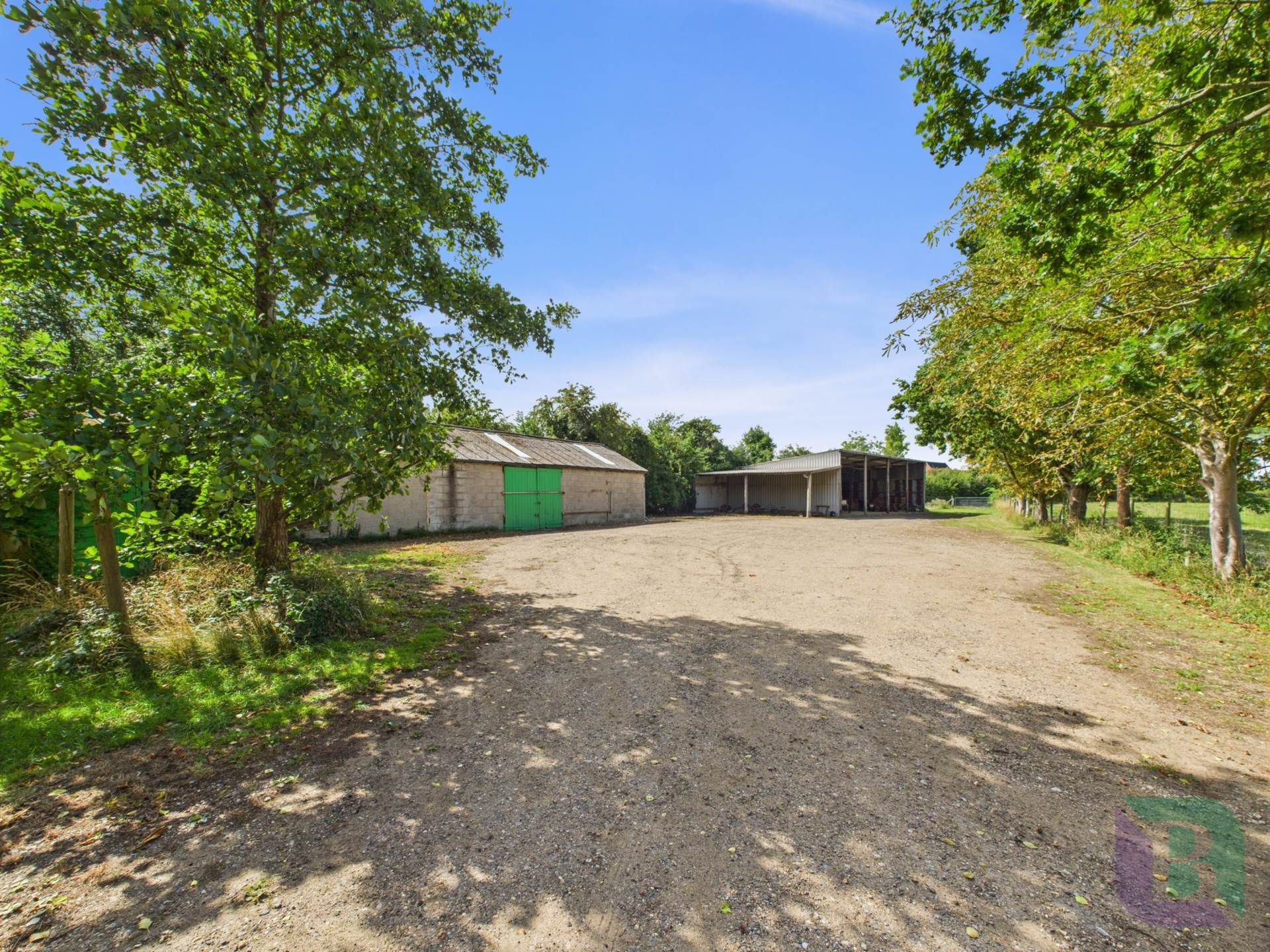Salford Road, Milton Keynes, Image 8