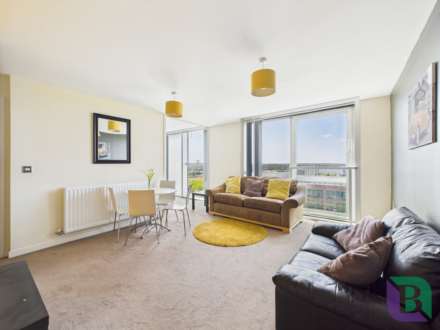 Witan Gate East, Milton Keynes, Image 3
