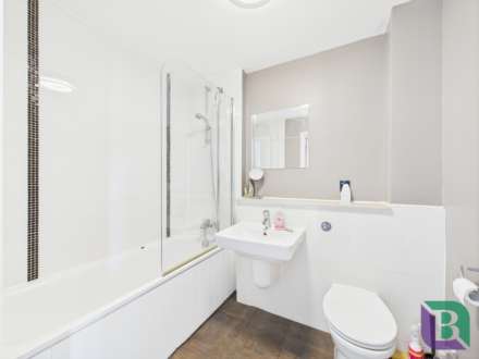 Witan Gate East, Milton Keynes, Image 6