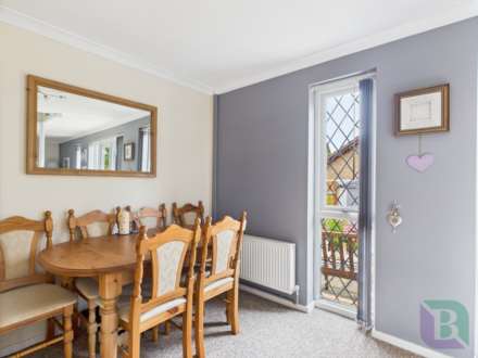Chepstow Drive, Bletchley, Image 6