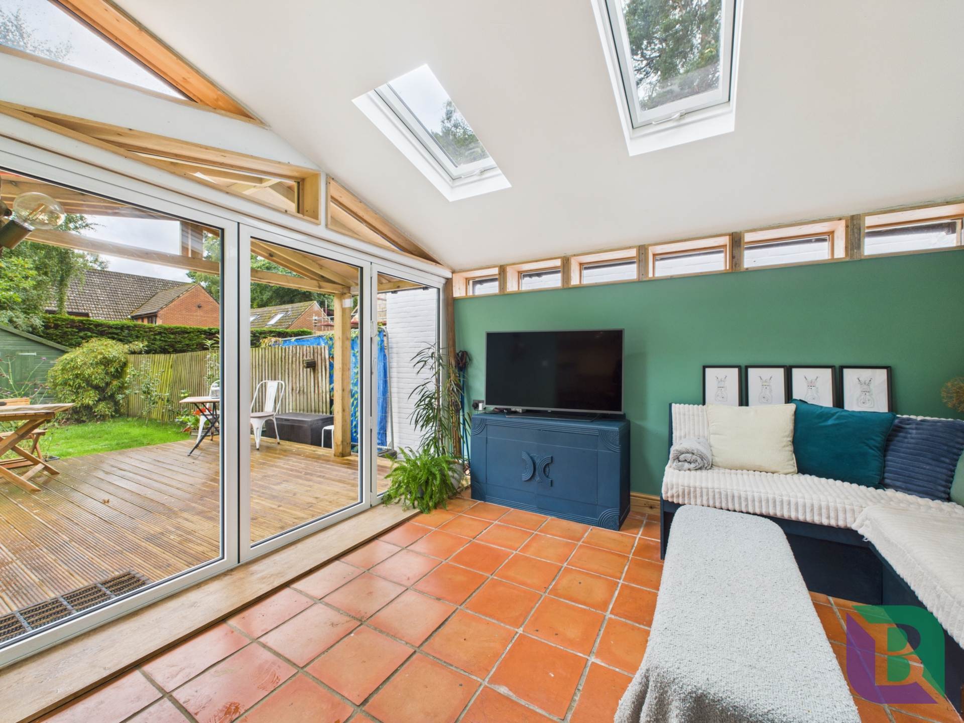 Church Road, Aspley Heath, Image 11