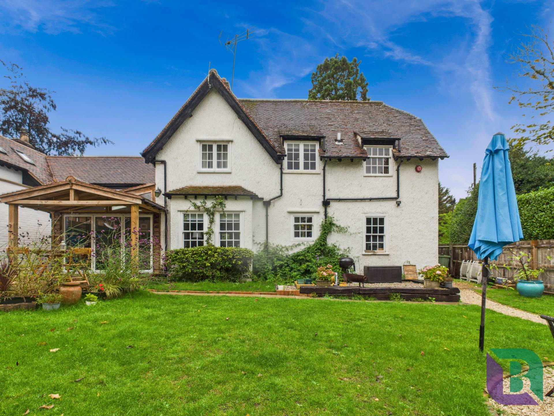 Church Road, Aspley Heath, Image 29