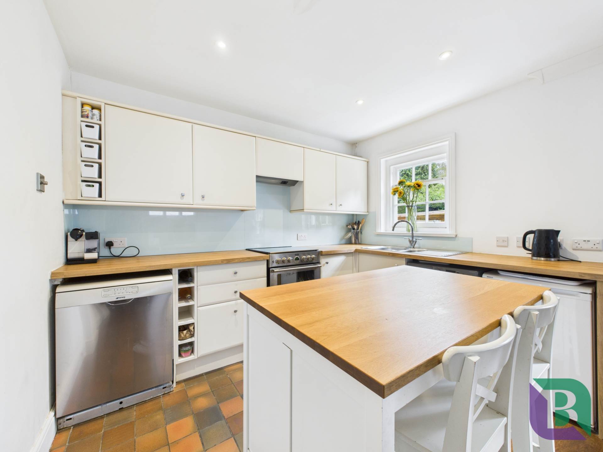 Church Road, Aspley Heath, Image 6