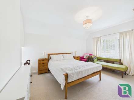 Church Road, Aspley Heath, Image 16